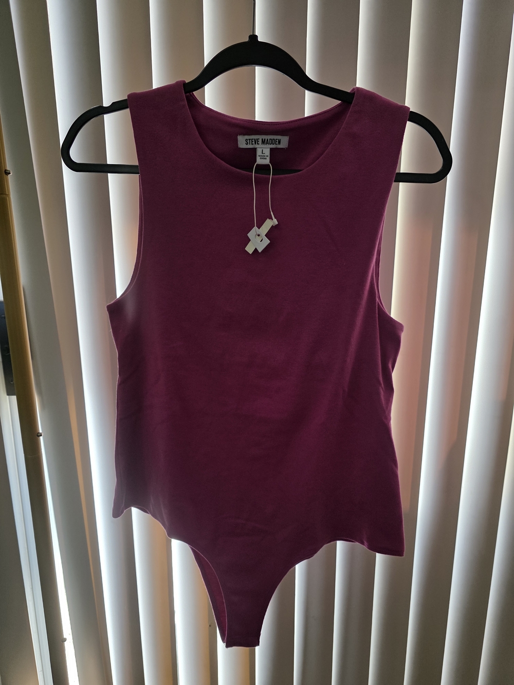Steve Madden - Picture 4 of 6